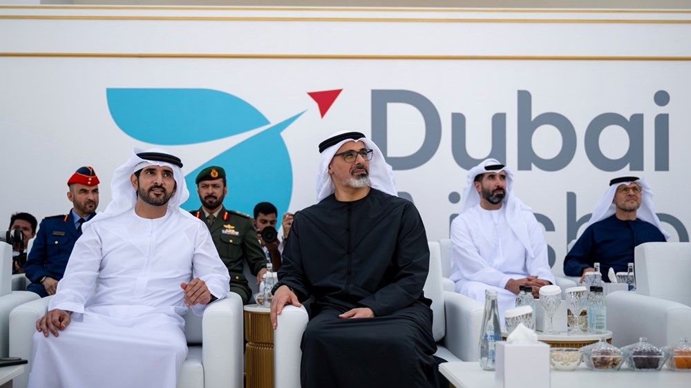 خالد بن محمد بن زايد وحمدان بن محمد بن راشد يستقبلان الوفود المشاركة في معرض دبي للطيران