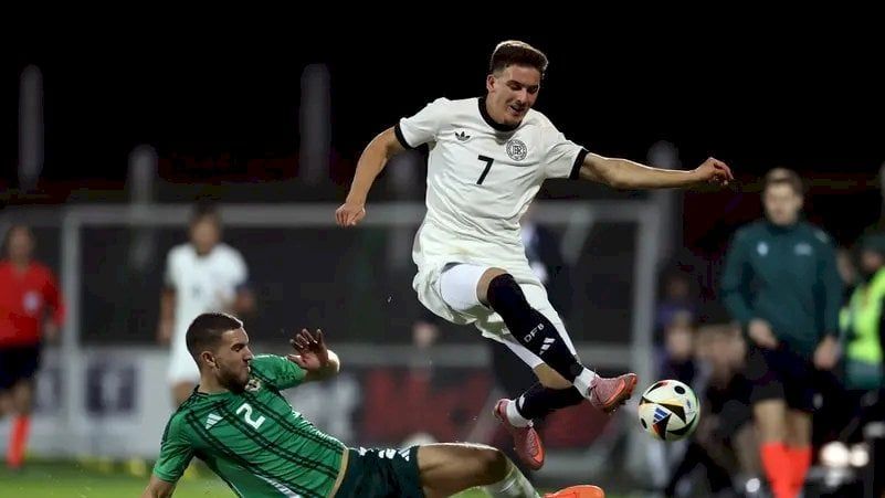 شاب لبناني يقتحم منتخب ألمانيا وسوري يتألق مع البارسا