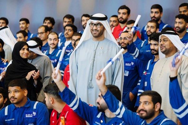 "أكاديمية أدنوك الفنية".. تخريج 403 من الكفاءات الوطنية وتمكينهم بمهارات الذكاء الاصطناعي والروبوتات