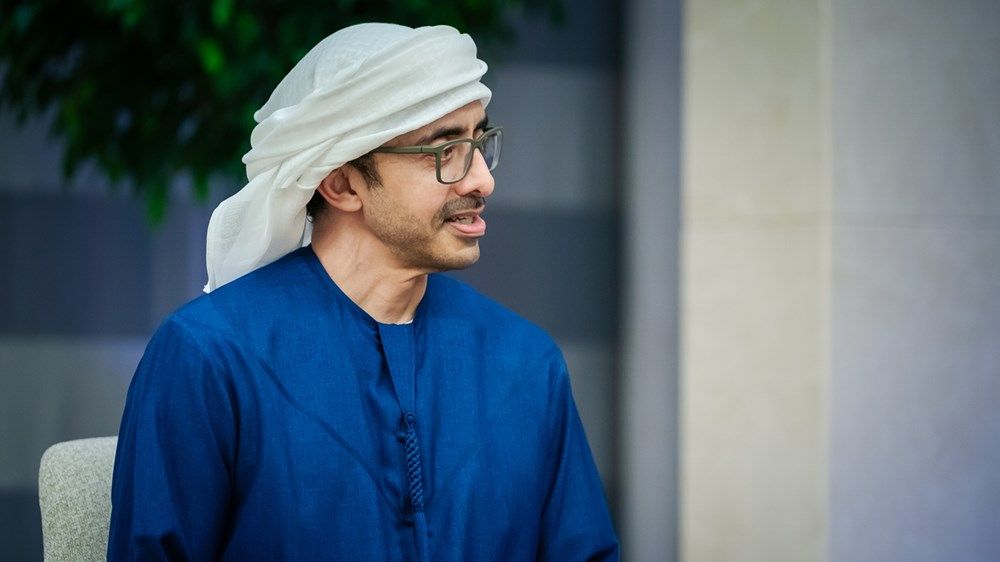 عبدالله بن زايد يستقبل وزيرة الاقتصاد والطاقة الألمانية