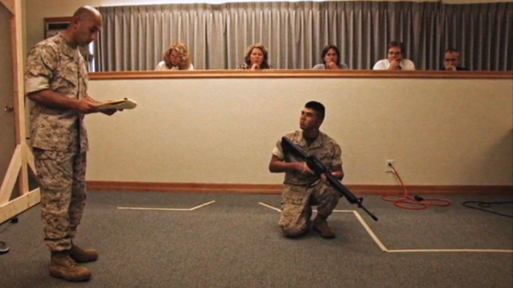 خبير جنائي لبي بي سي: جنديان من قوات المارينز مسؤولان عن مقتل عائلة عراقية خلال الحرب