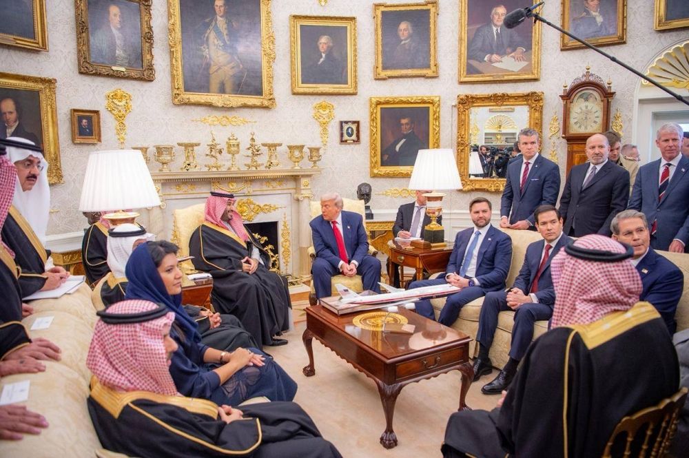 لقاء ولي العهد وترمب: اتفاق دفاعي ومقاتلات F35 وتريليون دولار استثمارات