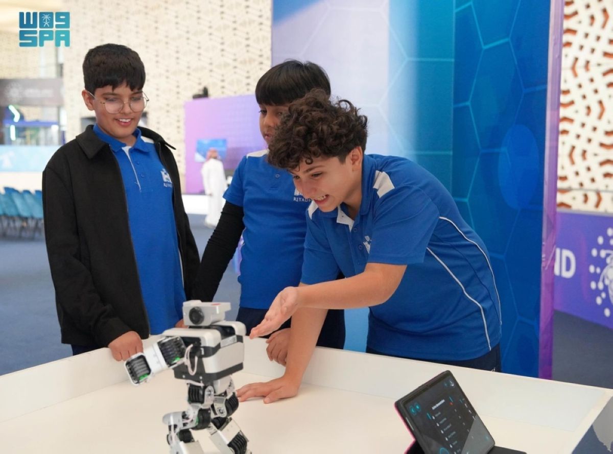 انطلاق مهرجان «الذكاء الطبيعي يقود الذكاء الاصطناعي» في واحة الملك سلمان