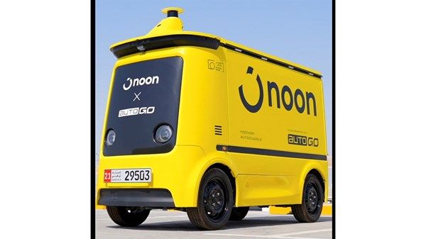 «أبوظبي للتنقل» يطلق مشروعاً تجريبياً لتشغيل مركبات التوصيل الذاتي للتجارة الإلكترونية في الإمارة