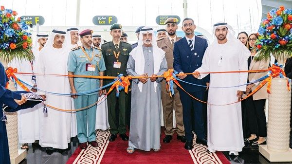 نهيان بن مبارك: شبابنا الإماراتي مستعد للتحول الرقمي