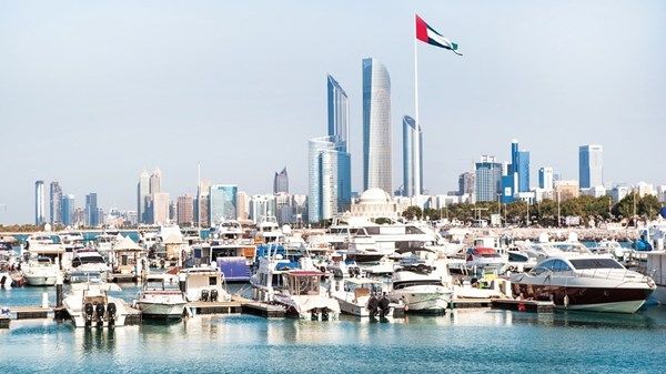 وزارة التجارة الخارجية تؤكد صرامة الإطار التنظيمي لقطاع الذهب في الدولة