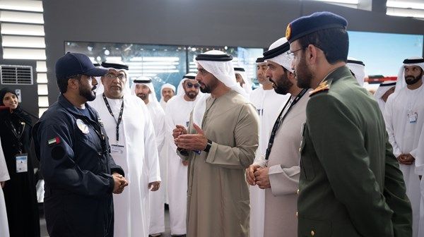 سيف بن زايد: يمثل معرض دبي للطيران انعكاساً لمكانة الإمارات في تشكيل مستقبل صناعة الطيران والفضاء عالمياً