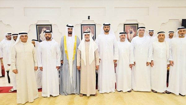 نهيان بن مبارك وخليفة بن طحنون يحضران أفراح السعدي والحوسني في أبوظبي
