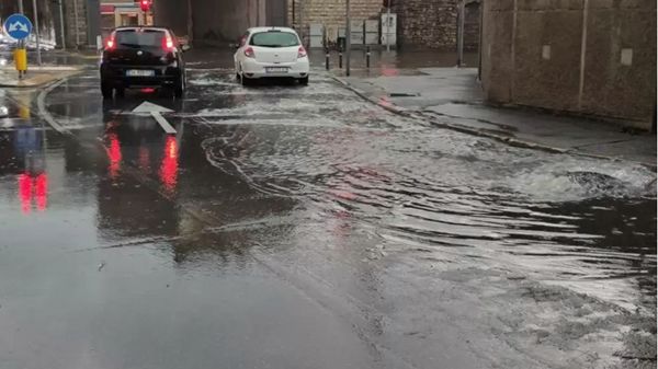 انزلاق للتربة في شمال إيطاليا يخلف أضراراً جسيمة