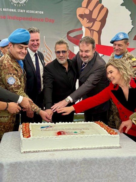 بالصور- زين العمر مُكرَّمًا في الناقورة 