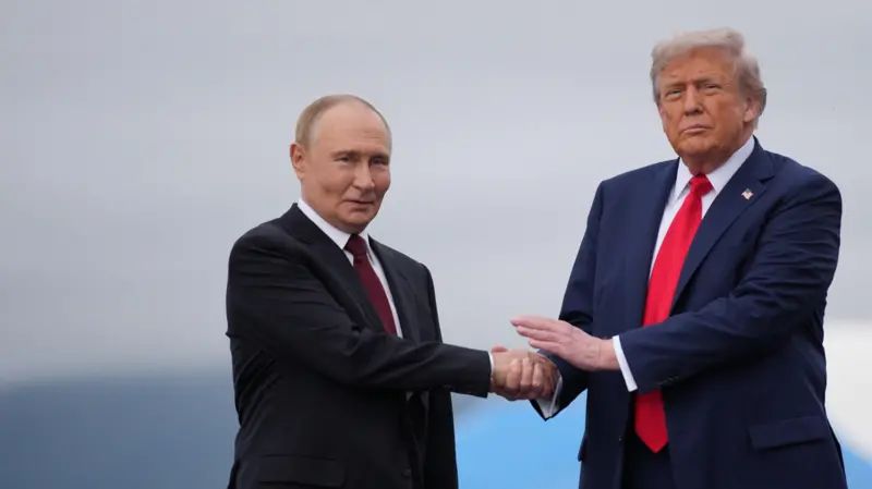 زيلينسكي سيبحث مع ترامب خطة السلام الأميركية المقترحة لإنهاء الحرب مع روسيا