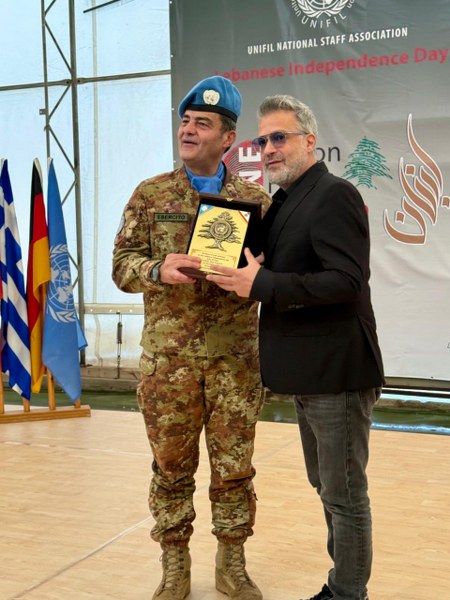 بالصور- زين العمر مُكرَّمًا في الناقورة 