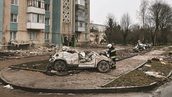 زيلينسكي: سنعمل مع أميركا على خطة سلام دون الإضرار بمصالح أوكرانيا