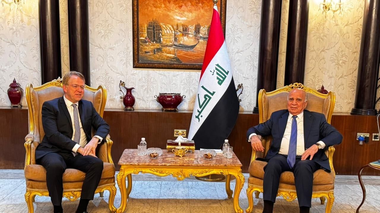 بغداد وباريس تبحثان زيادة التنسيق في ملفات الاهتمام المشترك