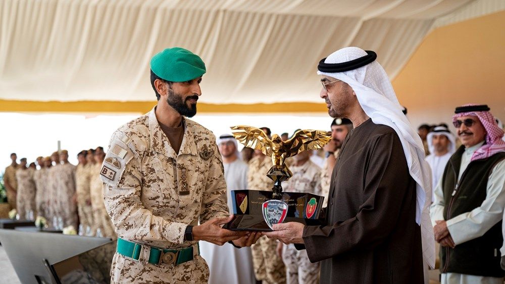 رئيس الدولة وملك البحرين يشهدان التمرين العسكري الإماراتي البحريني المشترك «ربدان - شويمان»