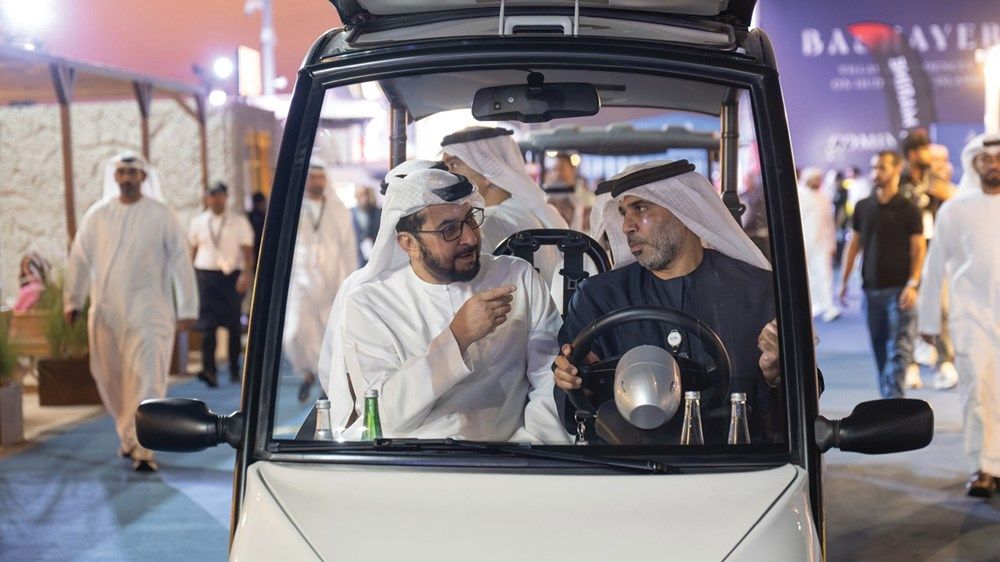 حمدان بن زايد يزور معرض أبوظبي الدولي للقوارب