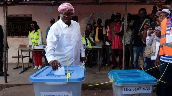 غينيا بيساو تنتخب رئيسا.. وإمبالو يسعى للفوز بمأمورية جديدة