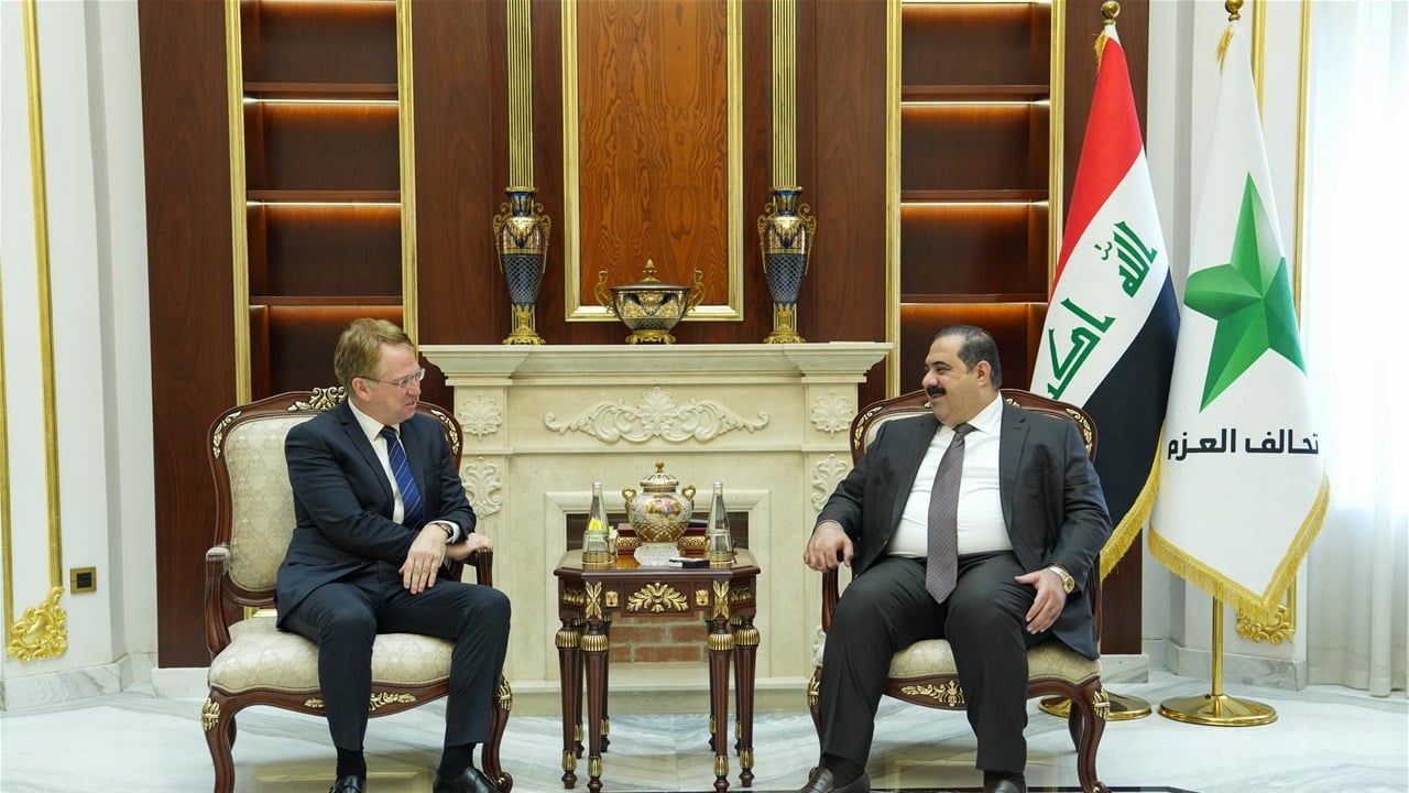 السامرائي يستقبل السفير الفرنسي ويؤكد أهمية تعزيز الحوار بين القوى للحفاظ على الاستقرار السياسي العراقي