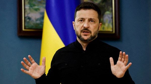 زيلينسكي: المحادثات يجب أن تحقق السلام الدائم