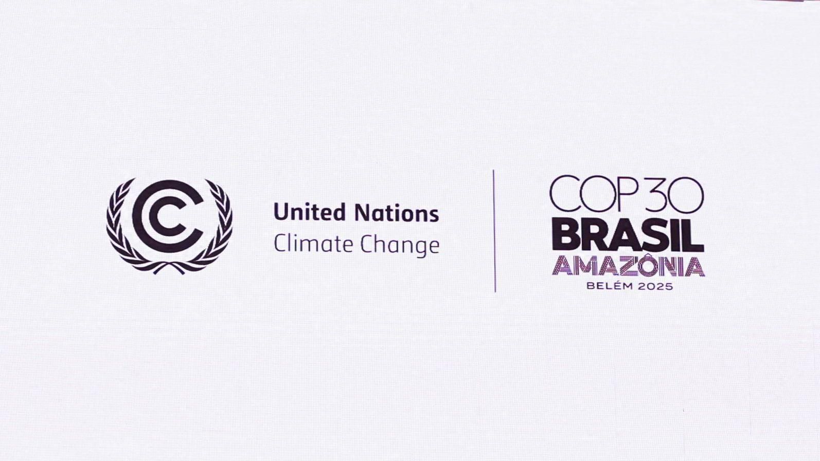 التلغراف: شابانا محمود "قدّمت عرضاً مسرحياً مُبهراً مع القليل من الإجراءات المجدية"