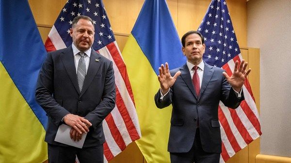 مفاوضون يشيدون بـ"تقدم جيد" بشأن خطة سلام أوكرانيا