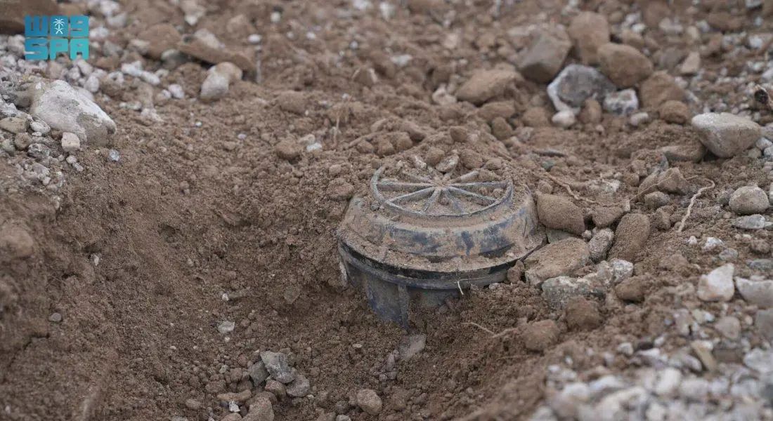 مشروع “مسام” يواصل نزع الألغام وينجح في إزالة 874 لغمًا من الأراضي اليمنية خلال أسبوع
