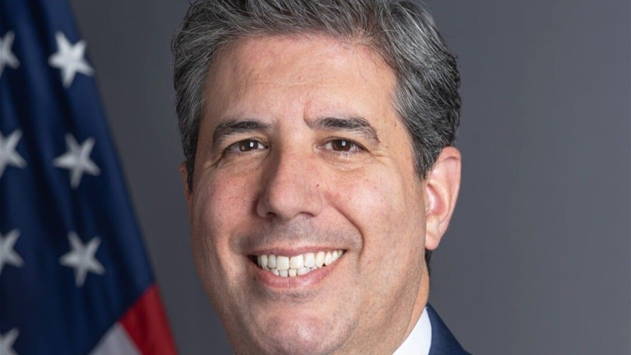 نائب وزير الخارجية الأمريكي يزور العراق