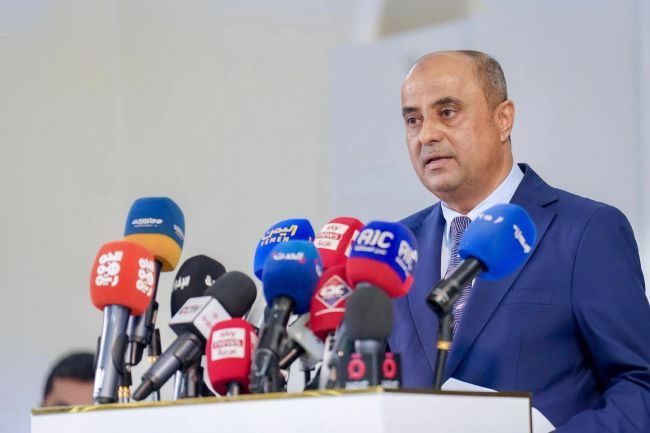 مليار دولار للكهرباء.. اليمن يعلن 2026 عام الطاقة ويطلق أكبر مسار إصلاح في القطاع