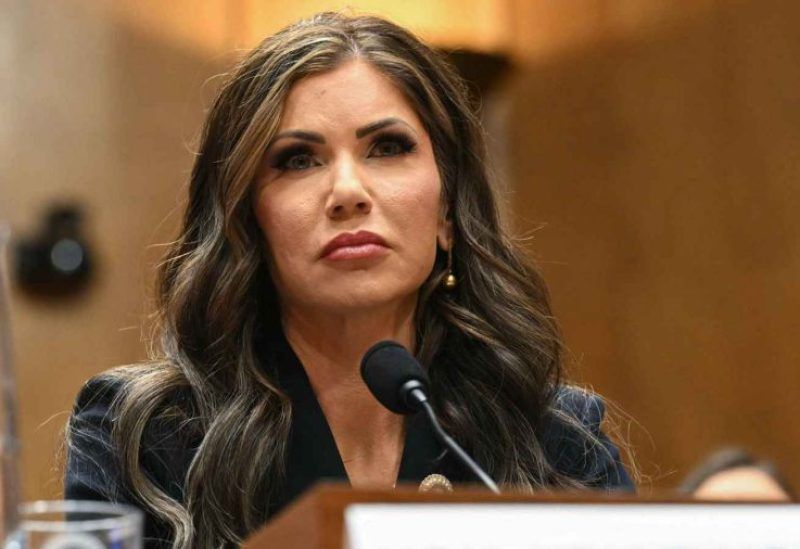 وزيرة الأمن الداخلي: إطلاق نار على عنصرين من الحرس الوطني في واشنطن