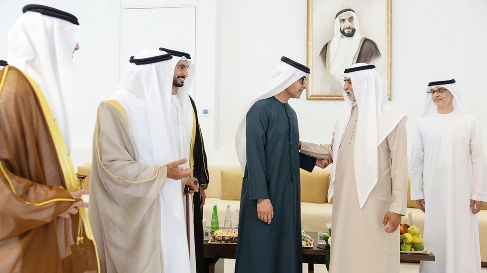 هزاع بن زايد يحضر حفل استقبال بمناسبة زفاف علي حميد الرميثي