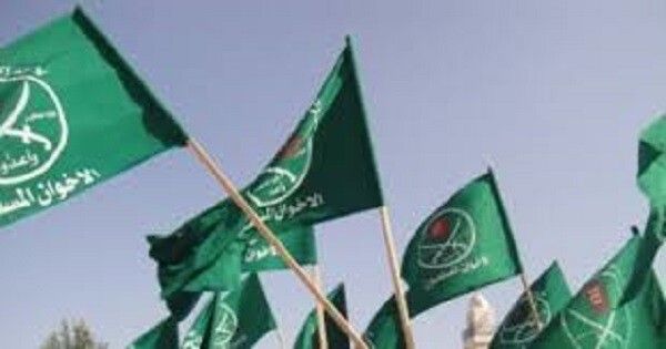 عكاظ السعودية: جماعة الإخوان من مرحلة "تضييق الخناق" إلى المواجهة المباشرة مع الولايات المتحدة