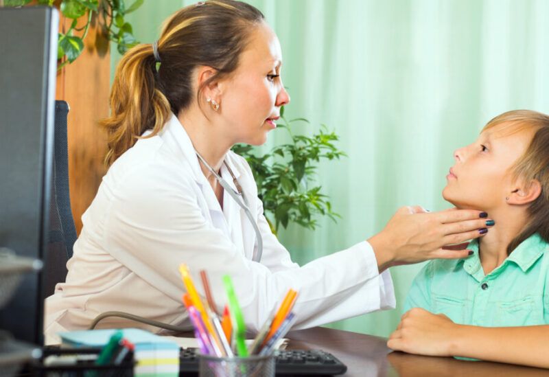 دراسة: خلل هرمونات الغدة الدرقية خلال الحمل مرتبط بخطر الإصابة بالتوحد