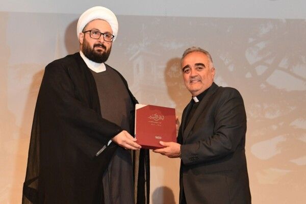 جامعة سيدة اللويزة نظّمت ندوة بعنوان "الكيانية اللبنانية: مسيرة نحو تحقيق الانتماء" بالتعاون مع الرابطة المارونية