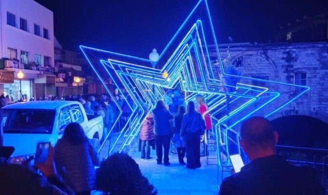 جمعية تجار زحلة أطلقت موسم زينة عيدي الميلاد ورأس السنة بإضاءة الزينة الميلادية