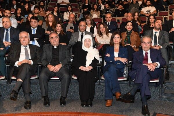 جامعة سيدة اللويزة نظّمت ندوة بعنوان "الكيانية اللبنانية: مسيرة نحو تحقيق الانتماء" بالتعاون مع الرابطة المارونية