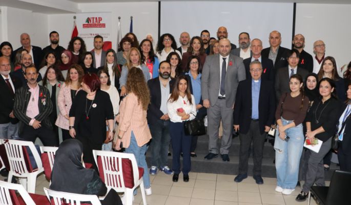 ناصر الدين: الوزارة تغطي جميع المصابين بفيروس HIV في لبنان وتعمل على ضمان الدواء والخدمات للجميع