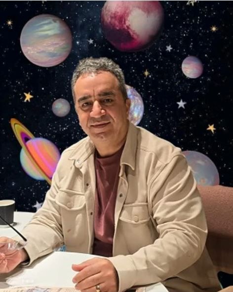 العقل أصبح خارج الجمجمة