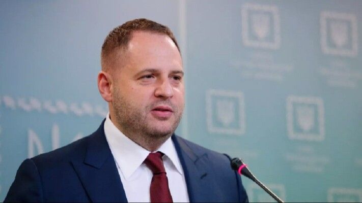 "رويترز": الرئيس الأوكراني يقول إن مدير مكتبه أندريه يرماك أعلن استقالته