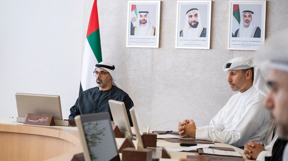 خالد بن محمد بن زايد يترأس اجتماع المجلس التنفيذي لإمارة أبوظبي