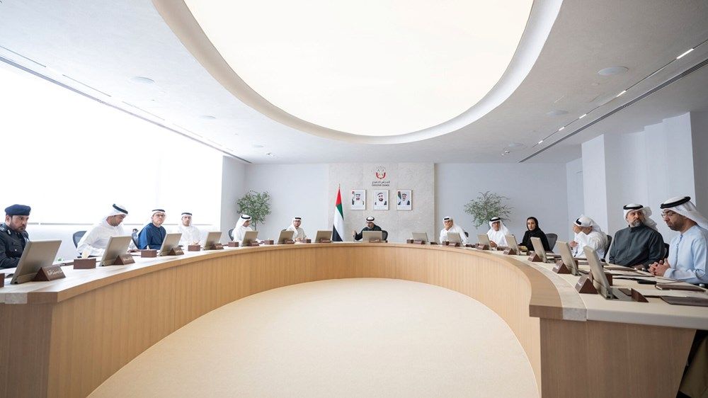 خالد بن محمد بن زايد يترأس اجتماع المجلس التنفيذي لإمارة أبوظبي