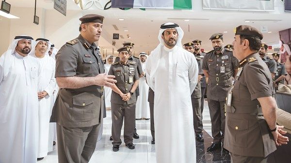 سلطان بن أحمد القاسمي: تطوير منظومة الخدمات الحكومية