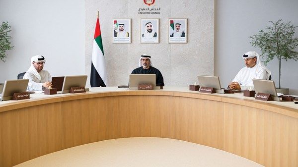خالد بن محمد بن زايد يترأس اجتماع المجلس التنفيذي لإمارة أبوظبي