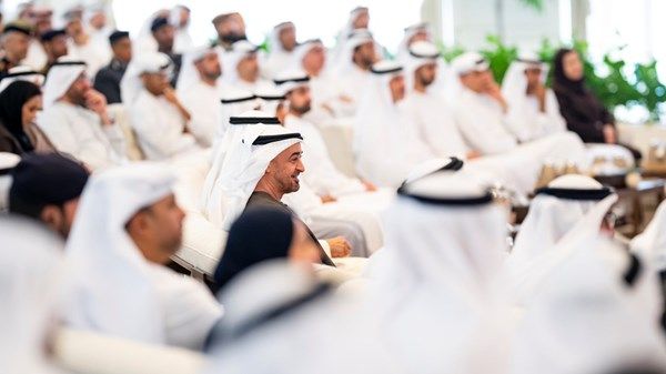 رئيس الدولة: العالم يمر بلحظة تحول تاريخية من خلال تطور الذكاء الاصطناعي