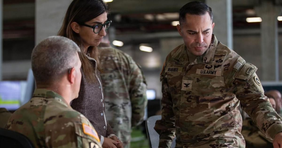 بالصور: توسيع مركز التنسيق المدني العسكري الخاص بغزة ليضم ممثلين من 50 دولة