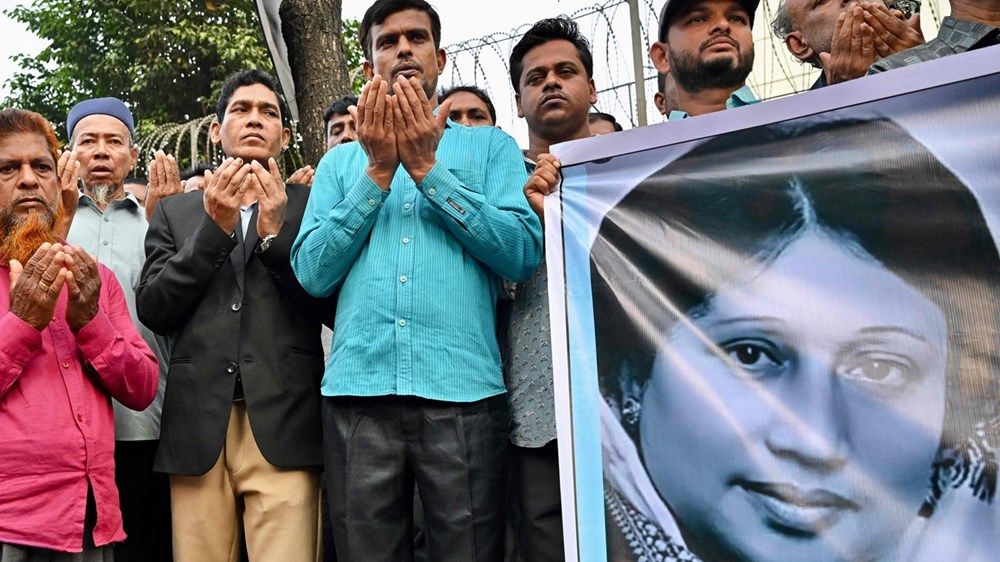 رئيسة وزراء بنغلادش السابقة خالدة ضياء تدخل العناية المركزة