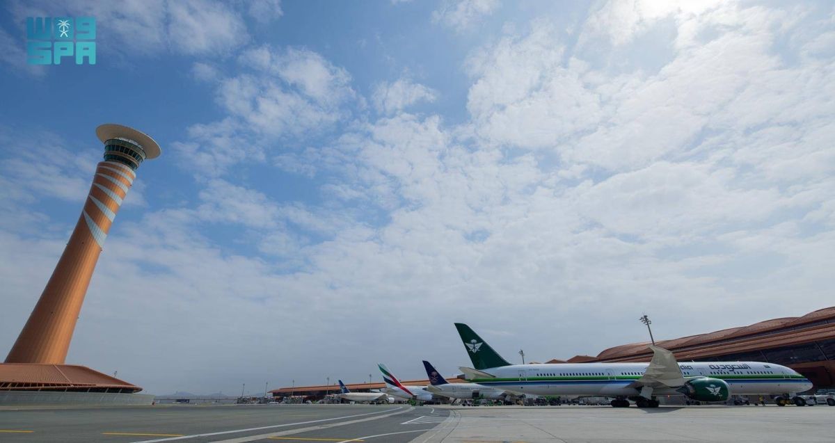 مطار الملك عبدالعزيز الدولي 
يتصدر أداء مطارات المملكة لشهر أكتوبر