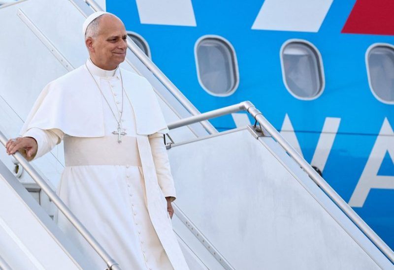 لبنان | طائرة البابا ليو الرابع عشر تحط في بيروت.. الزيارة التاريخية بدأت!