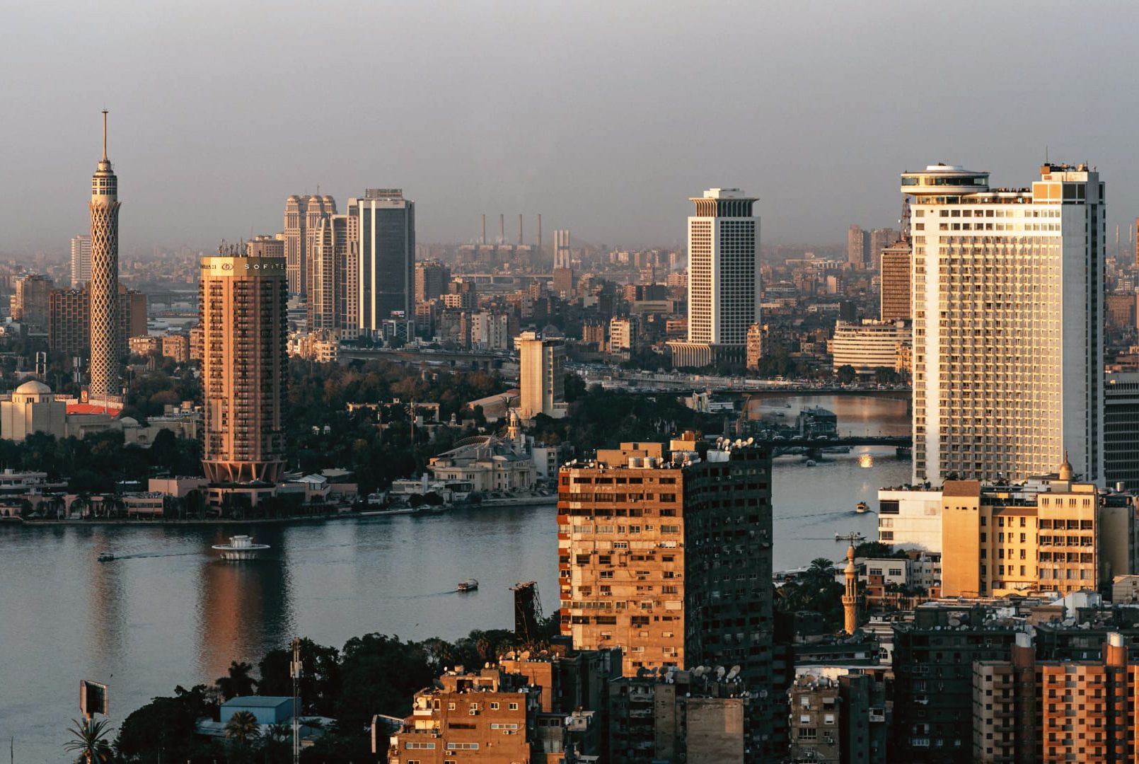 حضور عبر الزمن