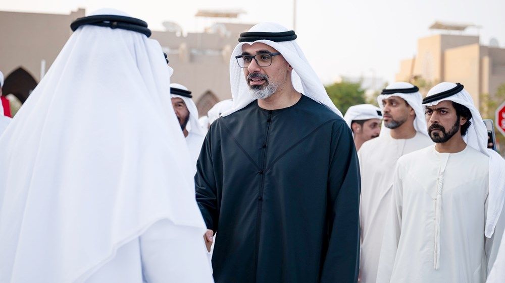 خالد بن محمد بن زايد وسيف بن زايد يشهدان العرس الجماعي لقبيلة الهواشم