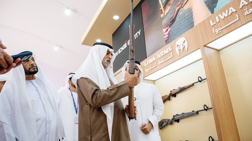 نهيان بن مبارك: ملتزمون بالحفاظ على تراثنا الثقافي العريق